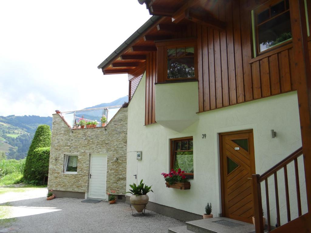 Plattner Apartment *
